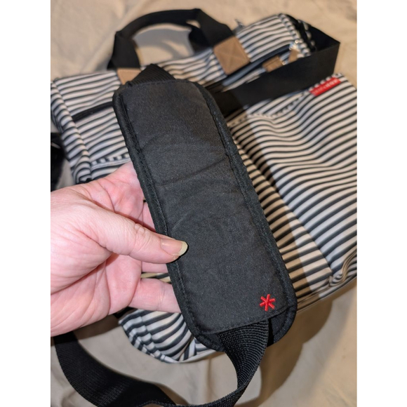 Skip Hop Black and White Striped Diaper Bag One Size - Picture 8 of 8